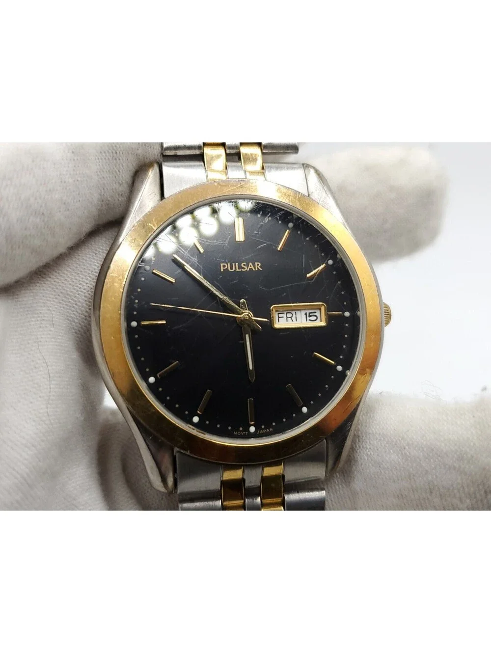 Vintage Pulsar Quartz Mens Watch New Battery Two-Tone Black Day/Date Dial 37mm